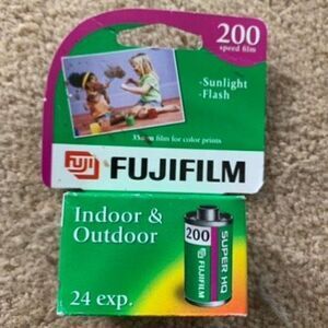 FujiFilm 200 Speed Indoor Outdoor 24 Exposure Film Expired 06-2006